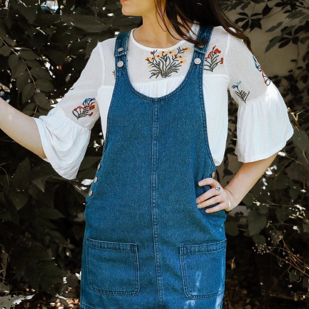 Studio JPR Floral White Top - Picture 2 of 3